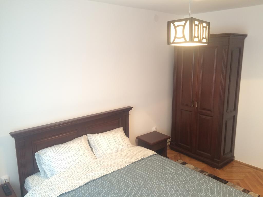 Apartment Krondays Брашов Экстерьер фото