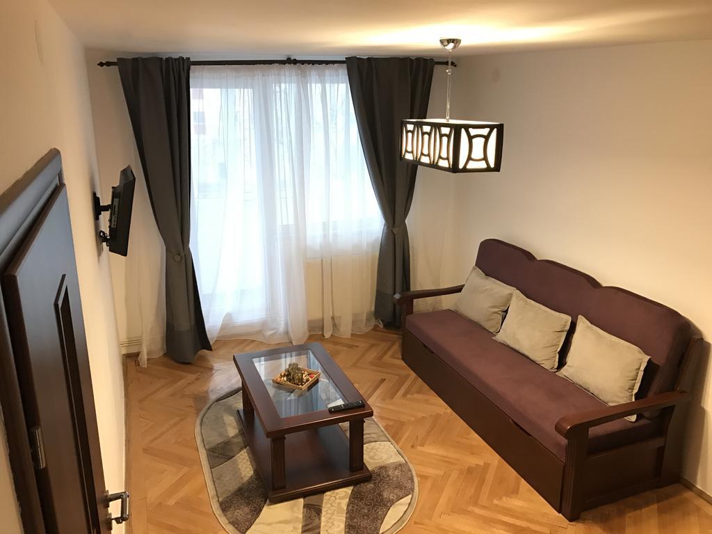 Apartment Krondays Брашов Экстерьер фото